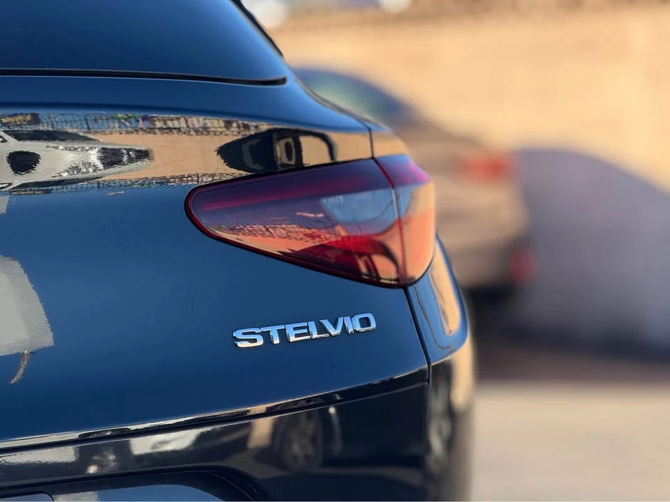 2019 Alfa Romeo Stelvio - Image 7 of 19