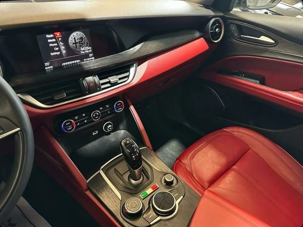2019 Alfa Romeo Stelvio - Image 6 of 14