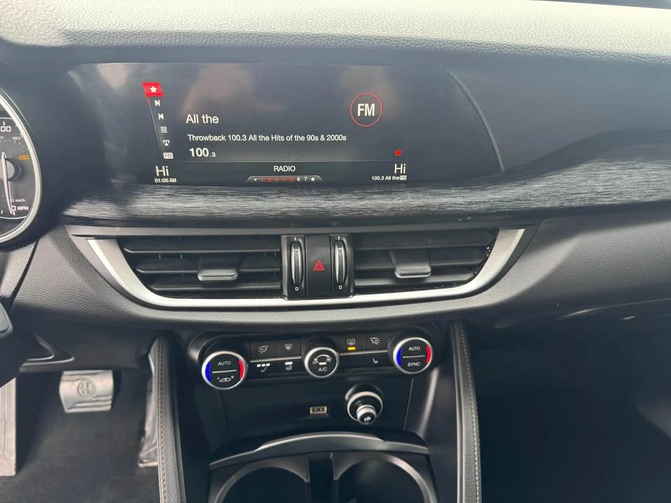 2019 Alfa Romeo Stelvio - Image 16 of 20