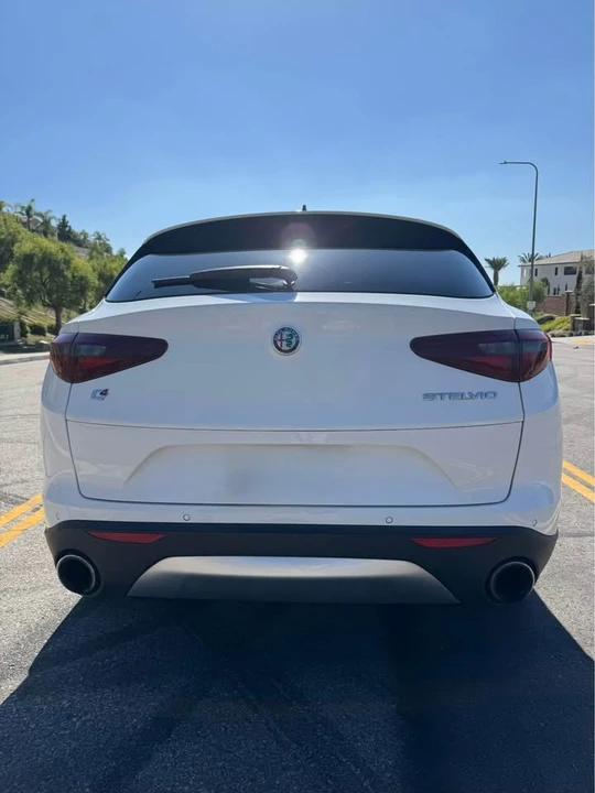 2019 Alfa Romeo Stelvio - Image 4 of 11