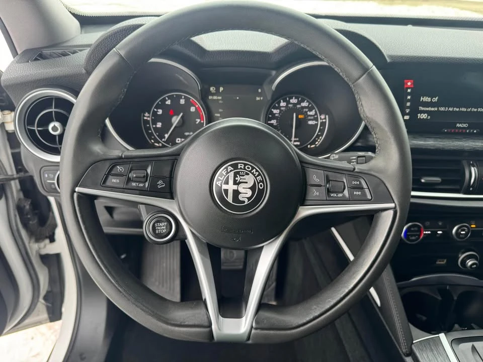 2019 Alfa Romeo Stelvio - Image 14 of 20