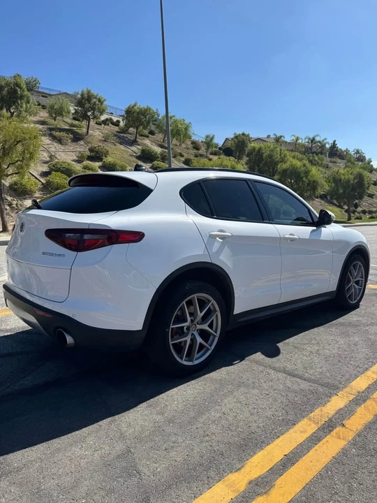 2019 Alfa Romeo Stelvio - Image 3 of 11