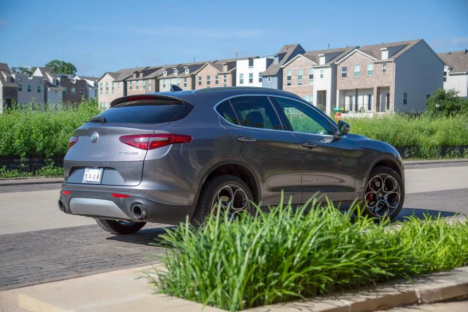2019 Alfa Romeo Stelvio - Image 2 of 14