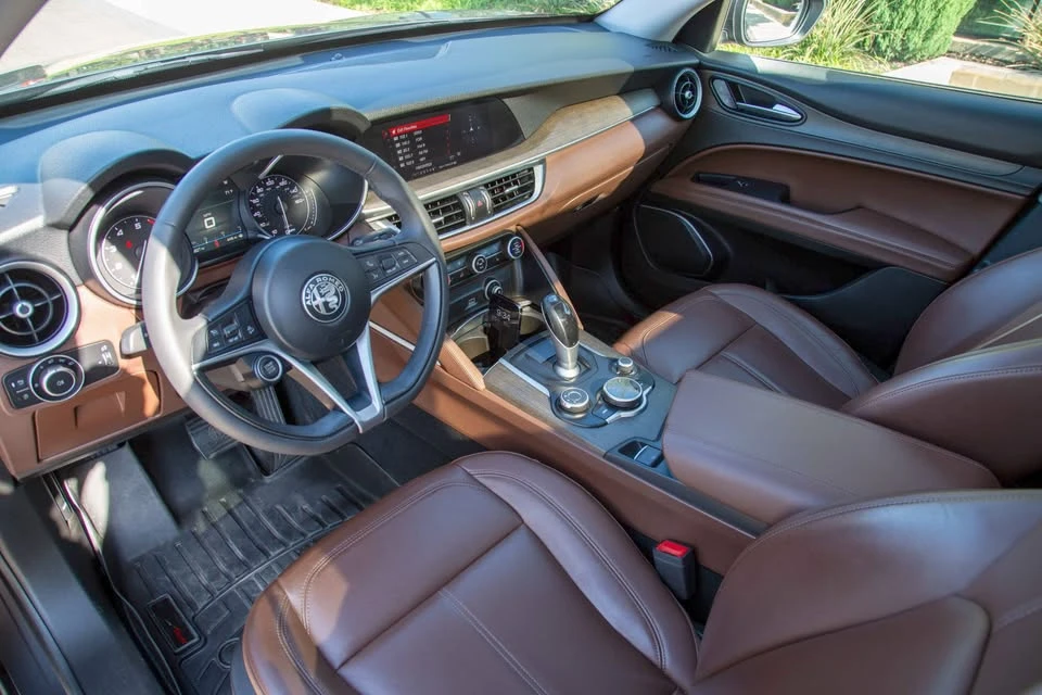 2019 Alfa Romeo Stelvio - Image 3 of 14