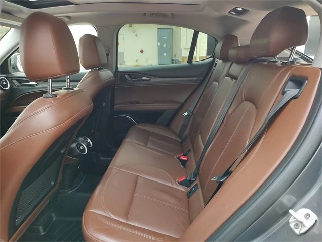 2019 Alfa Romeo Stelvio - Image 5 of 14