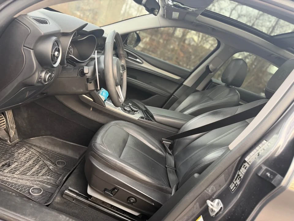2019 Alfa Romeo Stelvio - Image 8 of 20