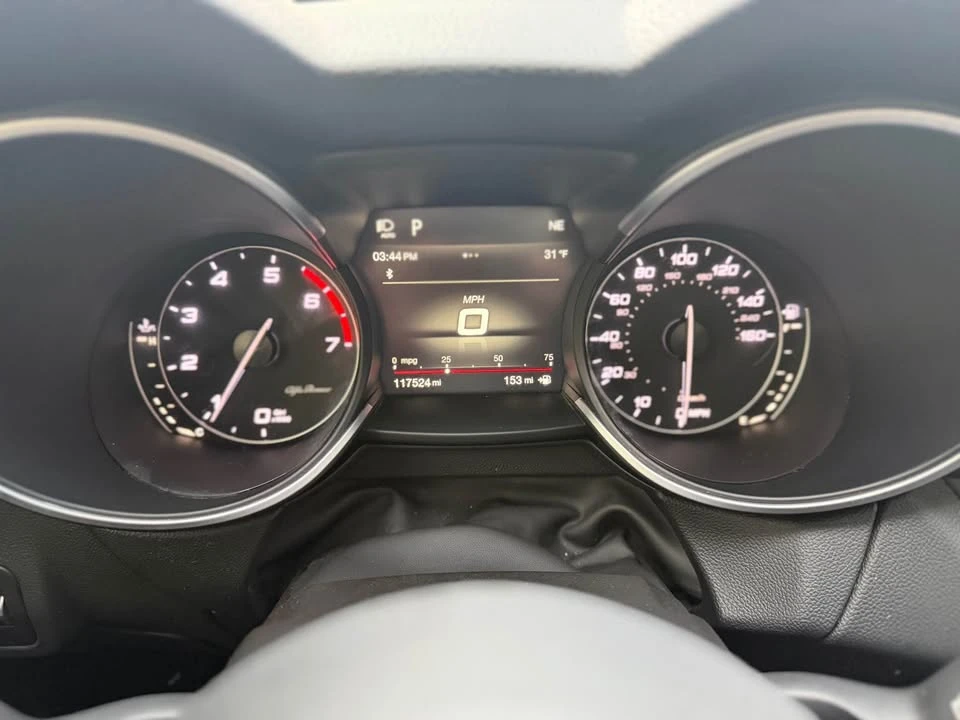 2019 Alfa Romeo Stelvio - Image 17 of 20