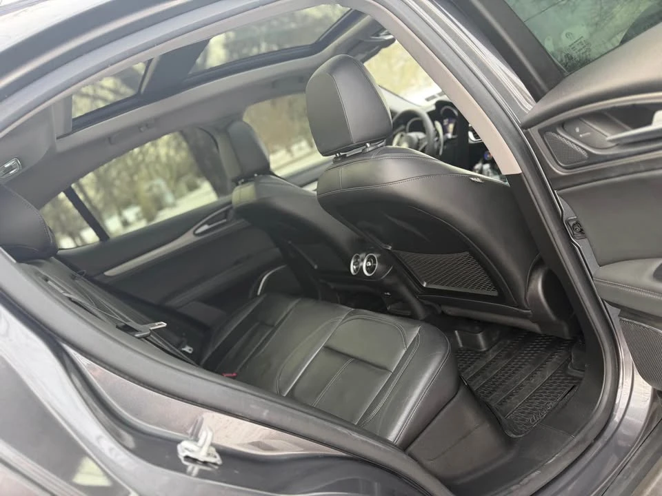 2019 Alfa Romeo Stelvio - Image 12 of 20