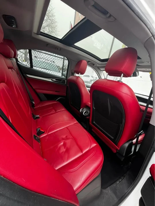 2019 Alfa Romeo Stelvio - Image 3 of 19
