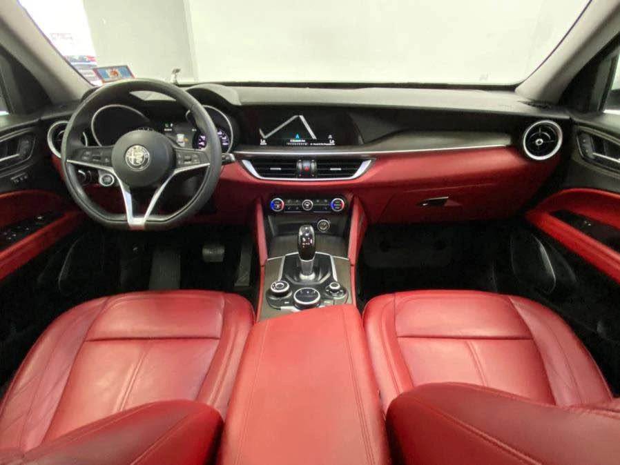 2019 Alfa Romeo Stelvio - Image 15 of 19