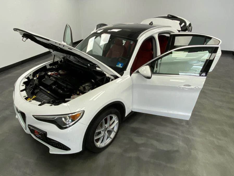 2019 Alfa Romeo Stelvio - Image 19 of 19