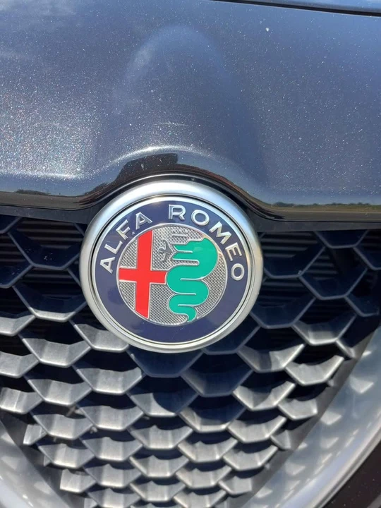 2019 Alfa Romeo Stelvio - Image 12 of 13
