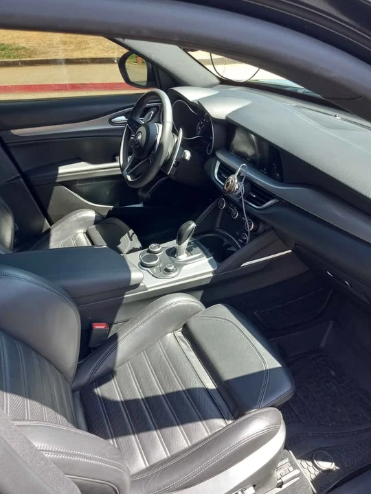 2019 Alfa Romeo Stelvio - Image 4 of 13