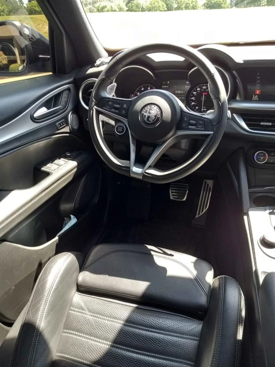 2019 Alfa Romeo Stelvio - Image 2 of 13