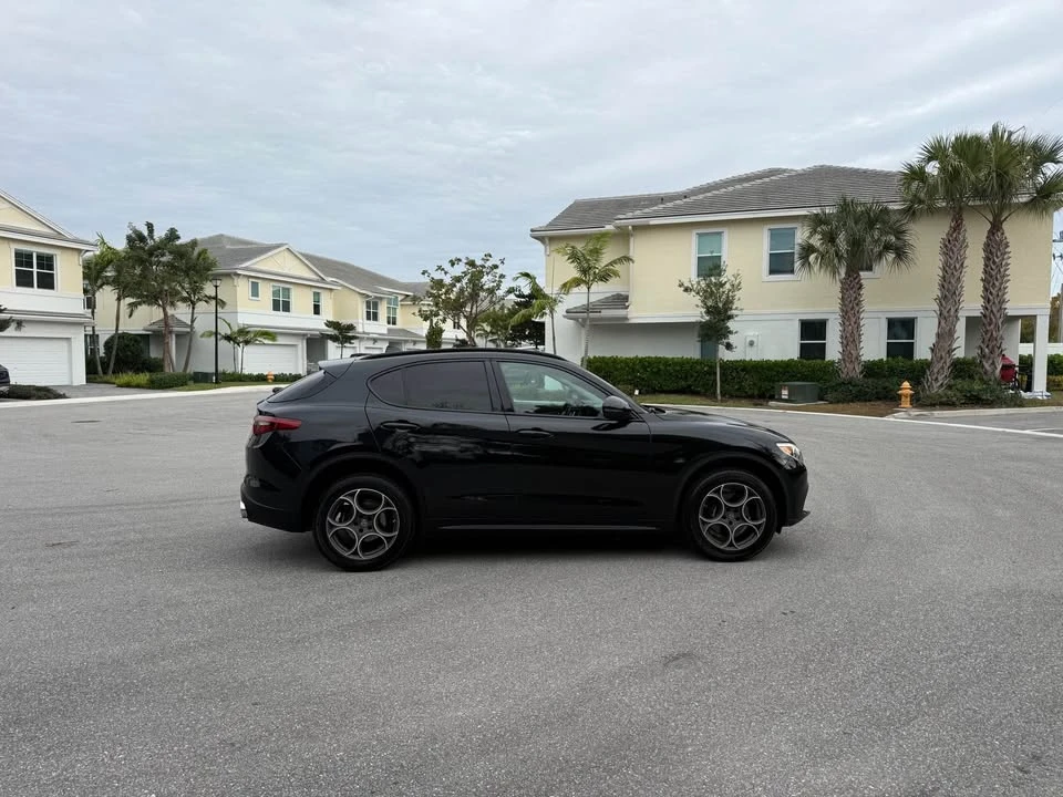 2019 Alfa Romeo Stelvio - Image 7 of 12