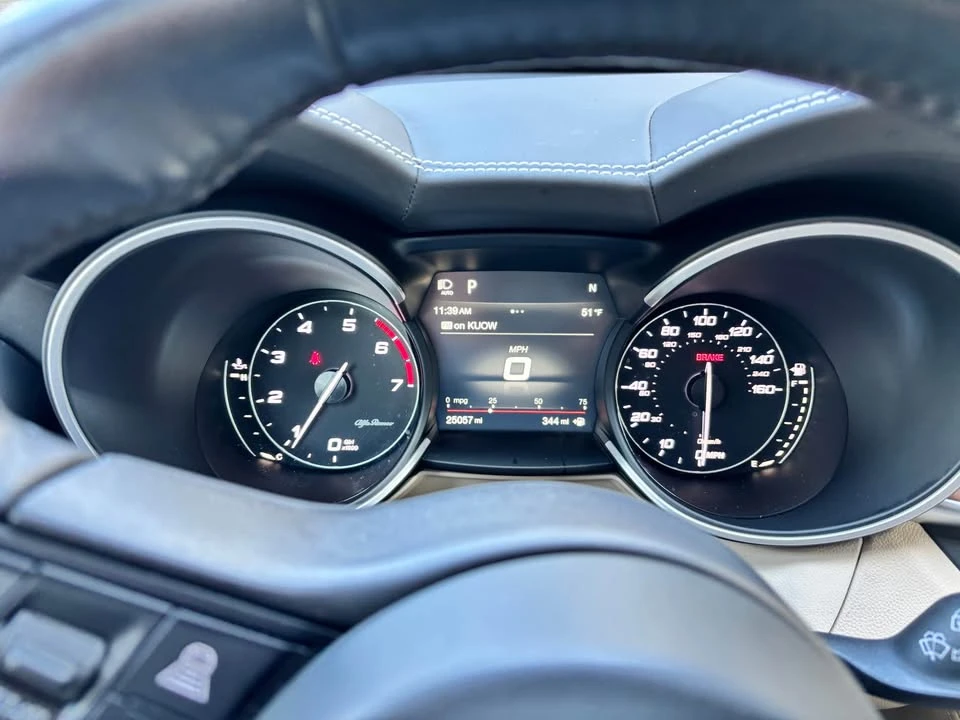 2019 Alfa Romeo Stelvio - Image 12 of 18