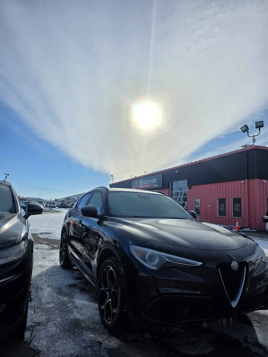 2019 Alfa Romeo Stelvio - Image 5 of 17