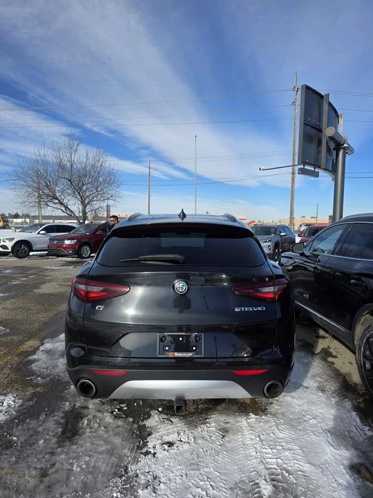 2019 Alfa Romeo Stelvio - Image 3 of 17