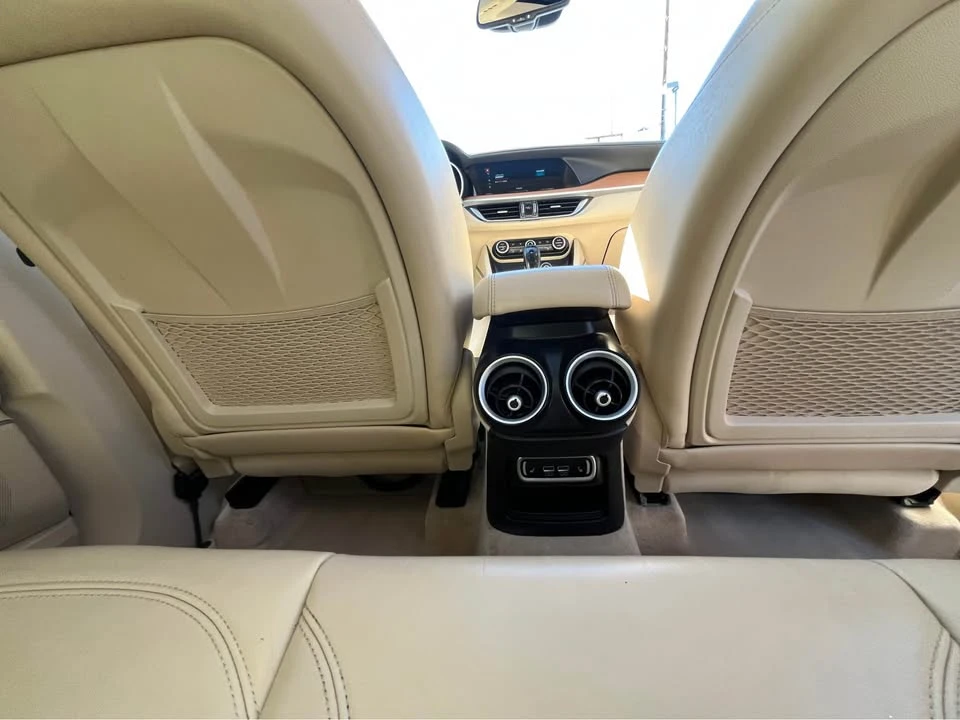 2019 Alfa Romeo Stelvio - Image 12 of 19
