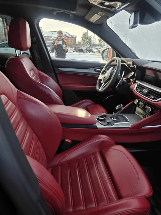 2019 Alfa Romeo Stelvio - Image 17 of 17