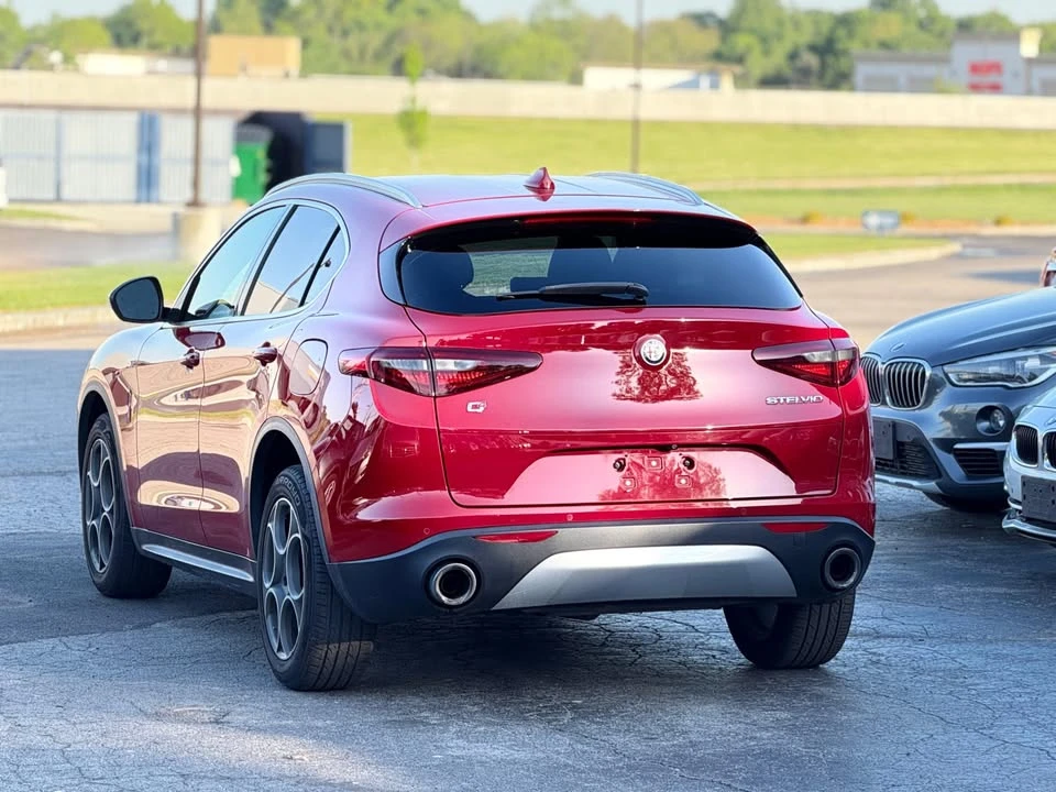 2019 Alfa Romeo Stelvio - Image 8 of 18