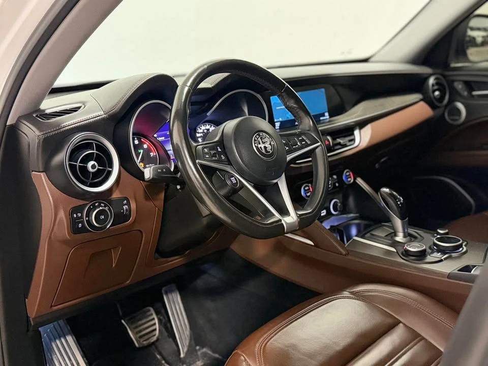 2019 Alfa Romeo Stelvio - Image 8 of 20