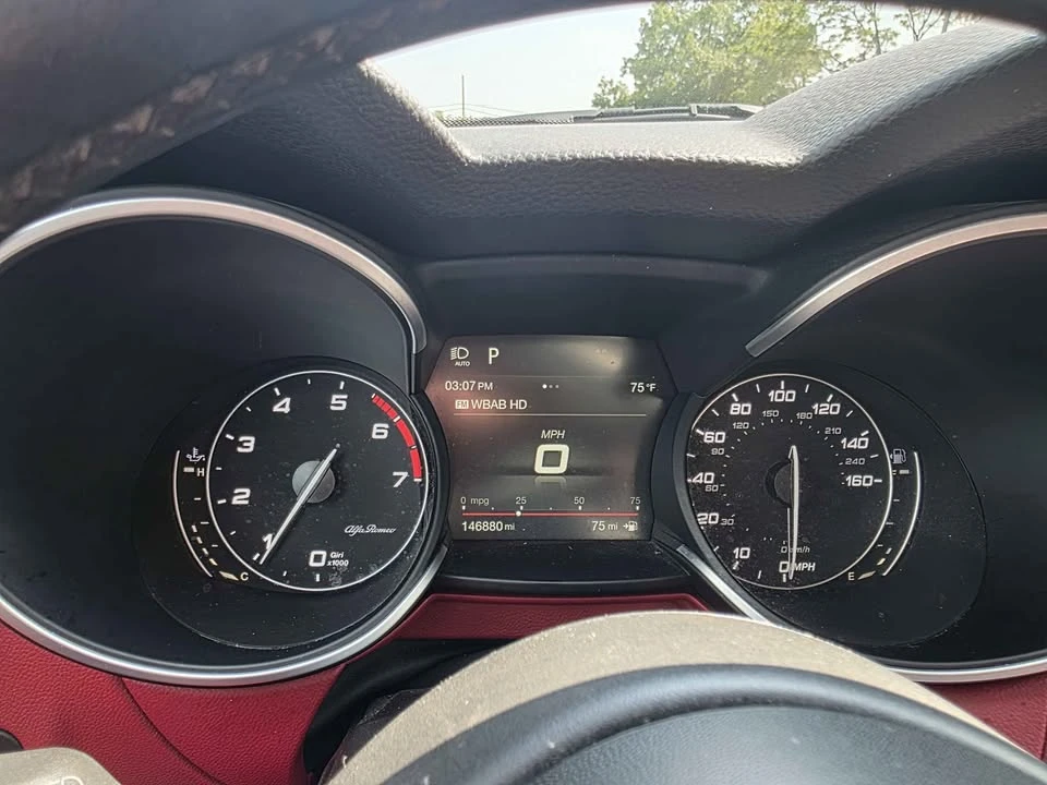 2019 Alfa Romeo Stelvio - Image 5 of 10