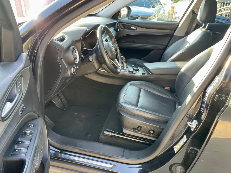 2019 Alfa Romeo Stelvio - Image 7 of 12