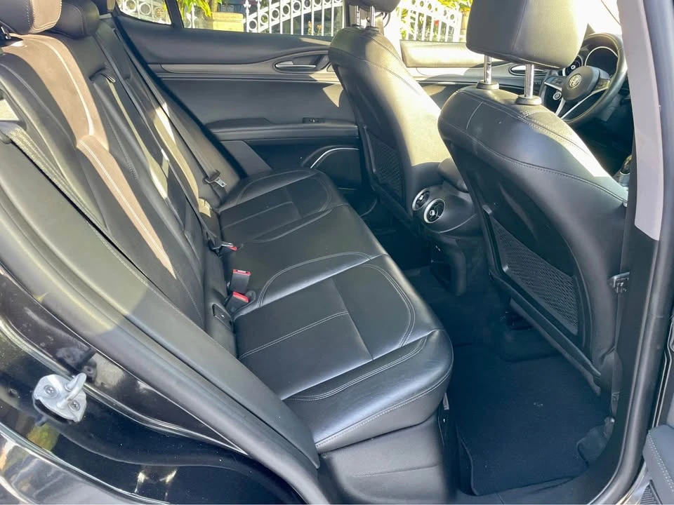 2019 Alfa Romeo Stelvio - Image 9 of 12