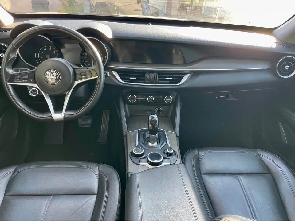 2019 Alfa Romeo Stelvio - Image 11 of 12