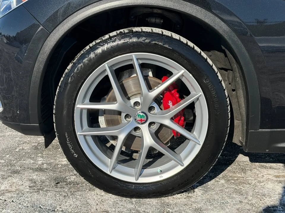 2019 Alfa Romeo Stelvio - Image 15 of 19