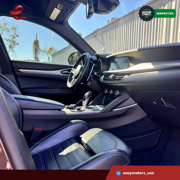 2019 Alfa Romeo Stelvio - Image 12 of 15
