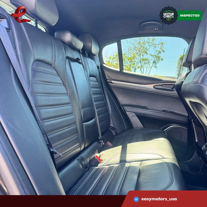2019 Alfa Romeo Stelvio - Image 14 of 15