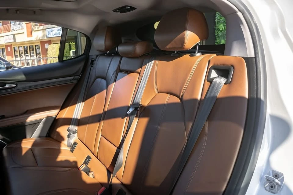 2019 Alfa Romeo Stelvio - Image 10 of 15