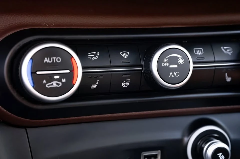 2019 Alfa Romeo Stelvio - Image 4 of 15