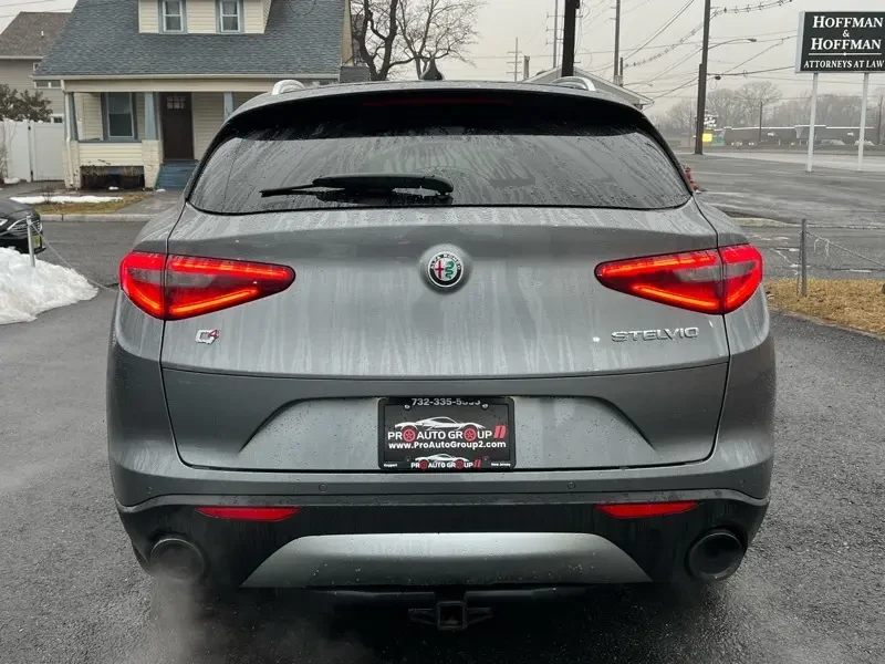 2019 Alfa Romeo Stelvio - Image 4 of 20