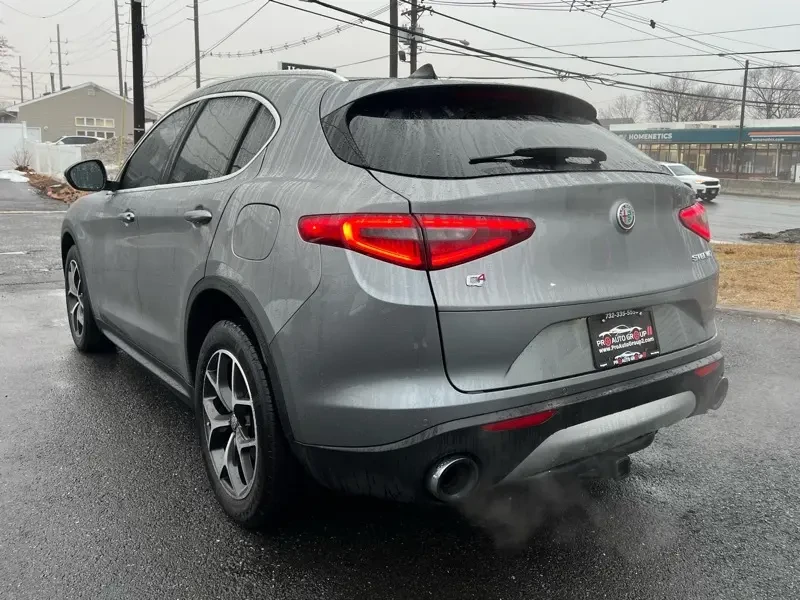 2019 Alfa Romeo Stelvio - Image 6 of 19