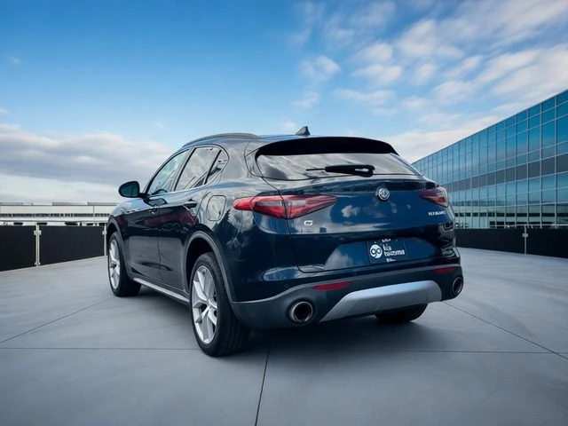 2019 Alfa Romeo Stelvio - Image 11 of 20