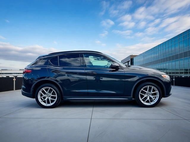 2019 Alfa Romeo Stelvio - Image 8 of 20