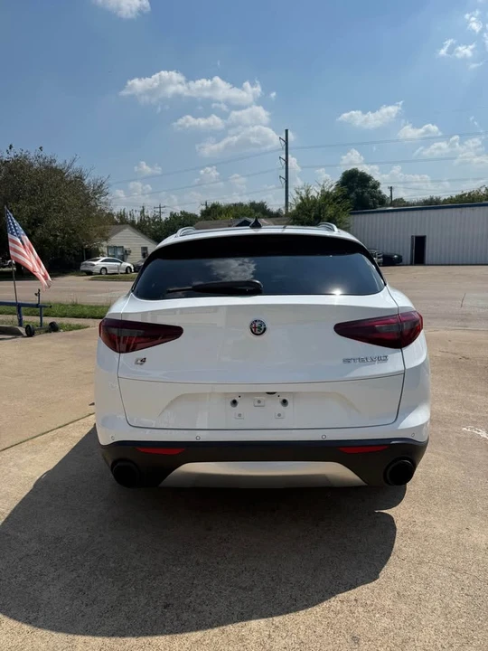 2019 Alfa Romeo Stelvio - Image 6 of 11
