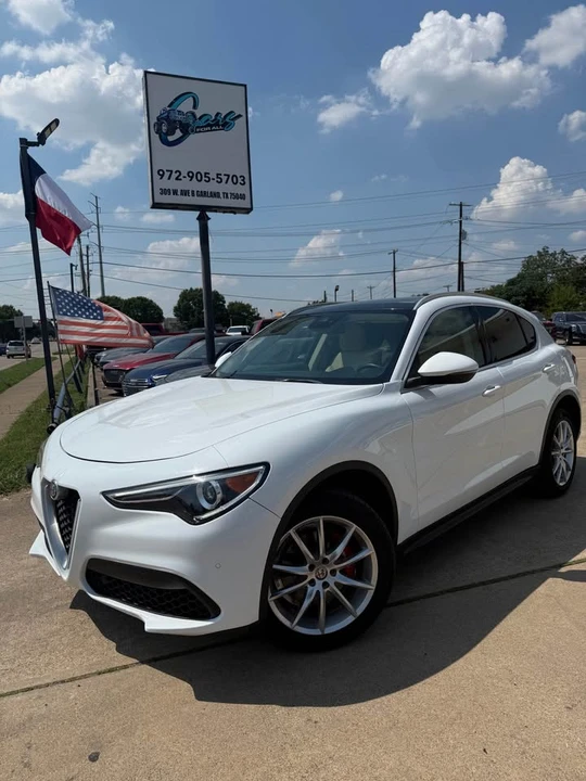 2019 Alfa Romeo Stelvio - Image 3 of 11