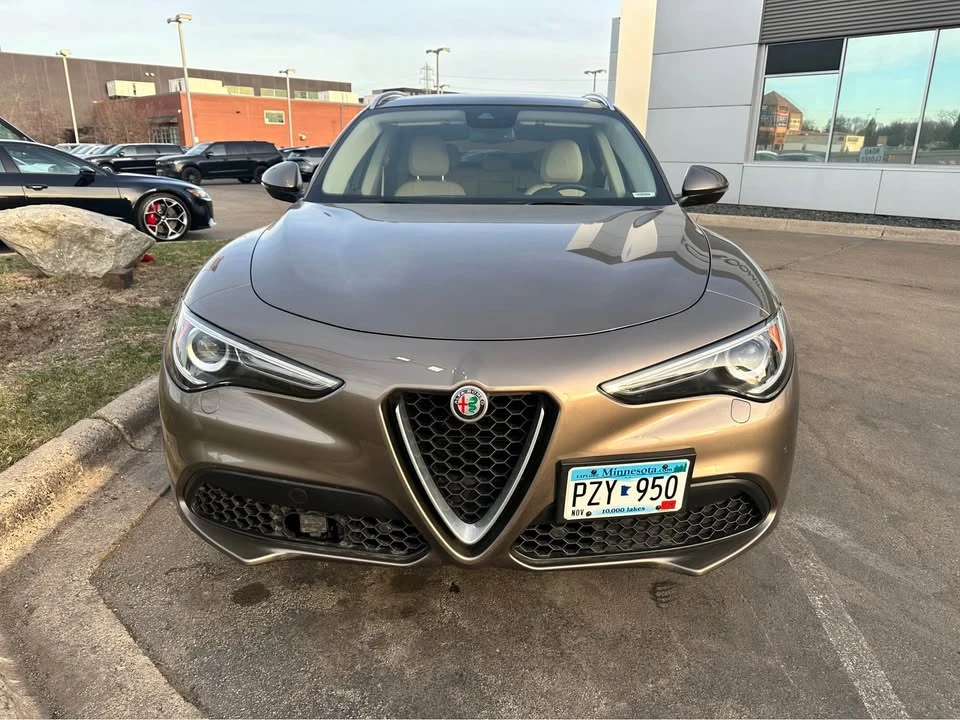 2019 Alfa Romeo Stelvio - Image 2 of 10