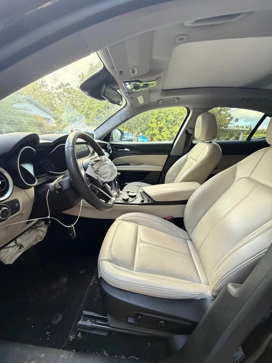 2019 Alfa Romeo Stelvio - Image 9 of 13