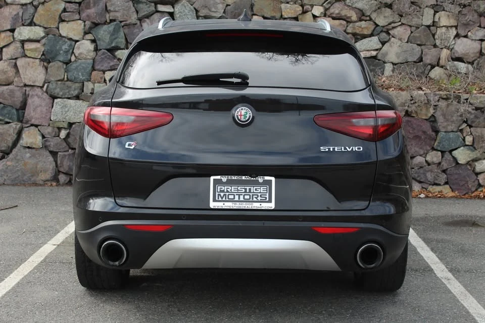 2019 Alfa Romeo Stelvio - Image 7 of 17