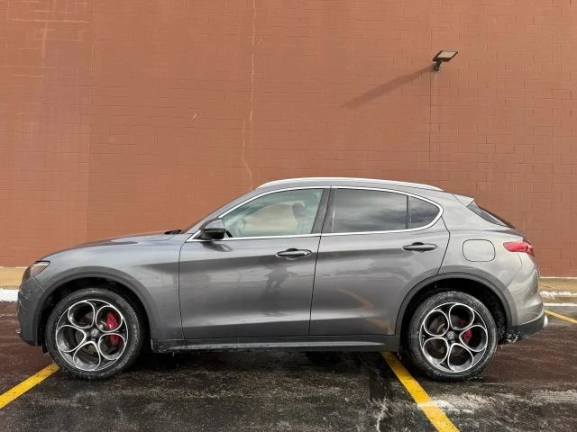 2019 Alfa Romeo Stelvio - Image 12 of 21