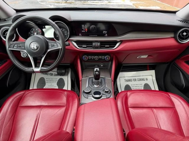 2019 Alfa Romeo Stelvio - Image 17 of 21