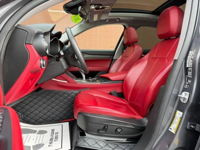 2019 Alfa Romeo Stelvio - Image 15 of 21