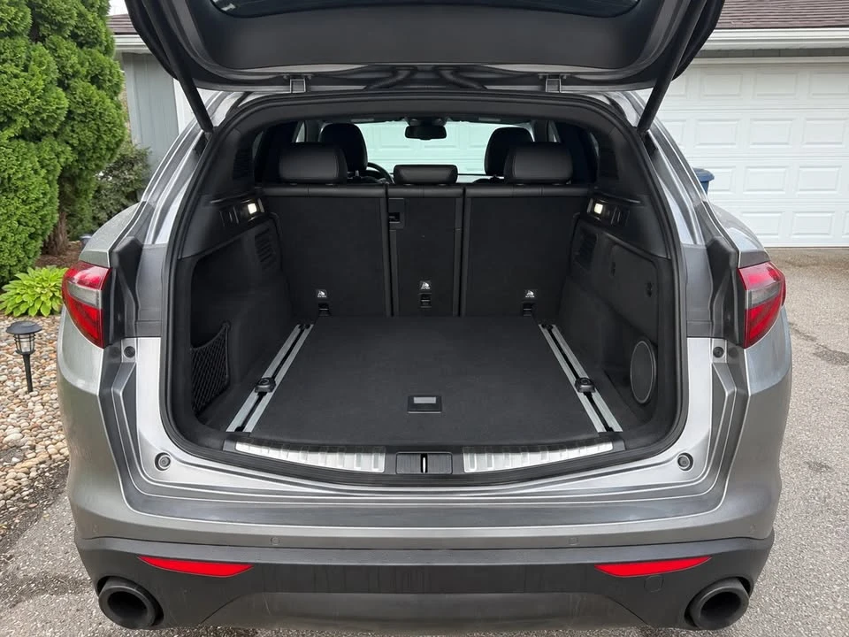 2019 Alfa Romeo Stelvio - Image 10 of 11