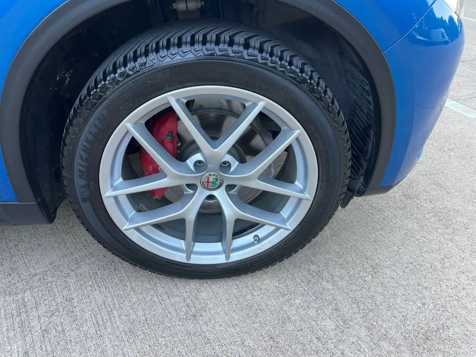 2019 Alfa Romeo Stelvio - Image 5 of 16