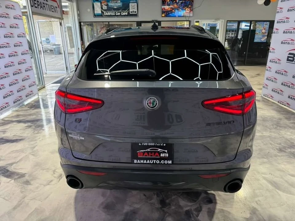2019 Alfa Romeo Stelvio - Image 9 of 20